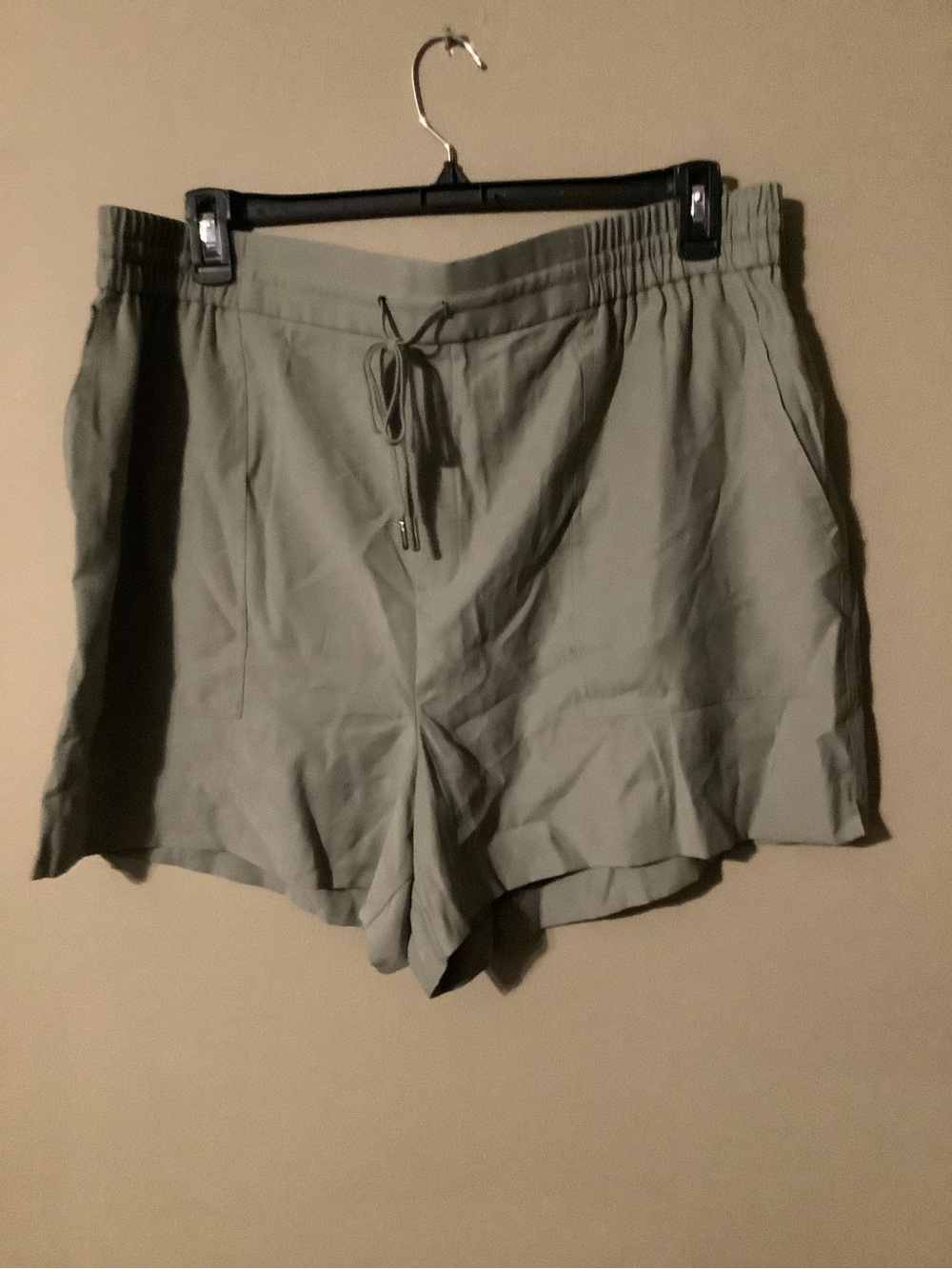 Simply Vera Vera Wang Sage Green Drawstring Shorts